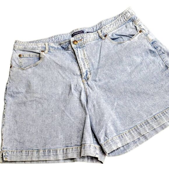 Crazy Horse by Liz Claiborne Stretch Denim Jean Shorts - Picture 2 of 6